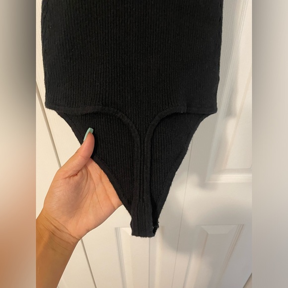 A&F Hook-and-Eye ShortSleeve Bodysuit NEVER WORN - Picture 8 of 8